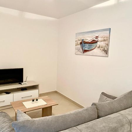 Aurelia Apartment Makarska Exterior photo